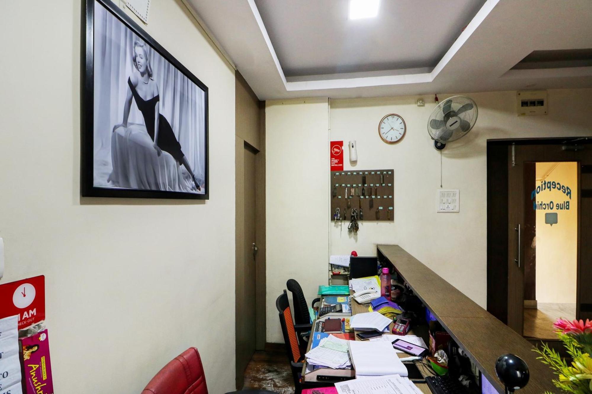 Oyo Flagship 1805 Hotel Star Delight Panchuria Bagian luar foto