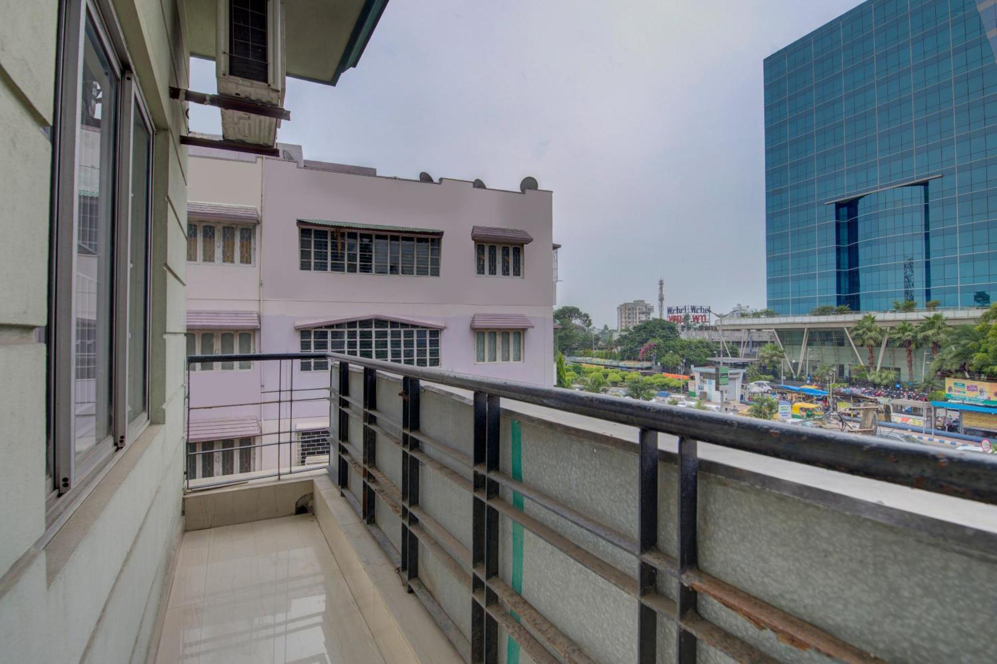 Oyo Flagship 1805 Hotel Star Delight Panchuria Bagian luar foto