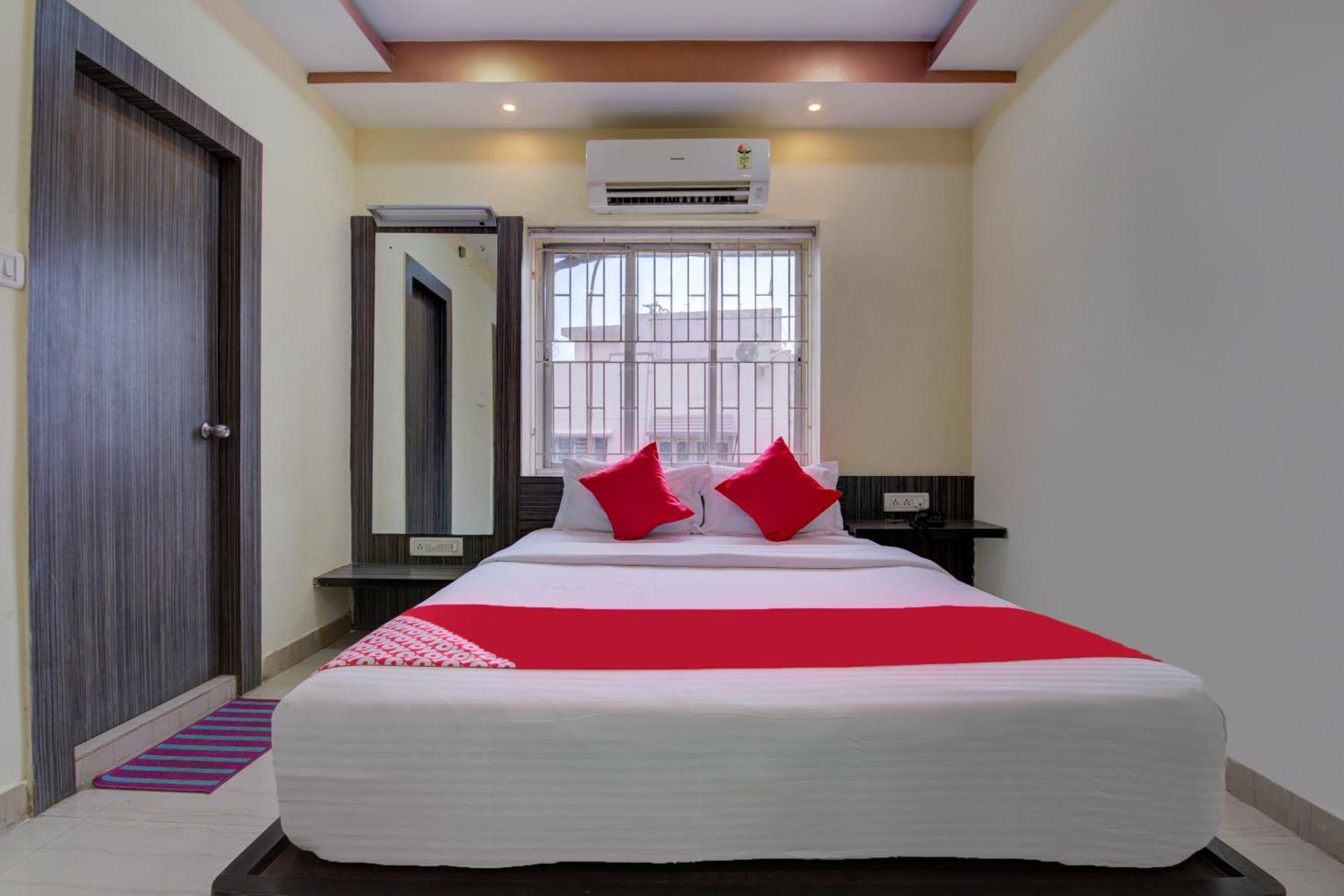 Oyo Flagship 1805 Hotel Star Delight Panchuria Bagian luar foto