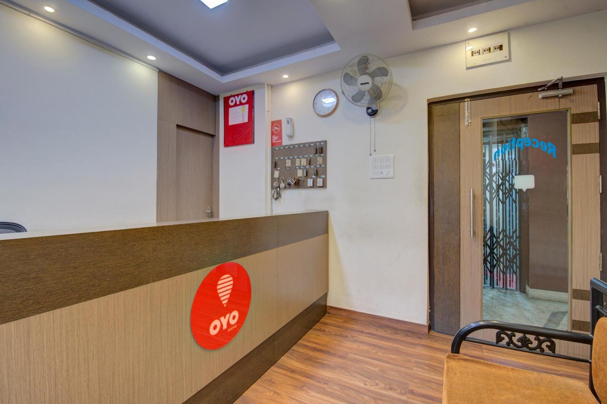 Oyo Flagship 1805 Hotel Star Delight Panchuria Bagian luar foto