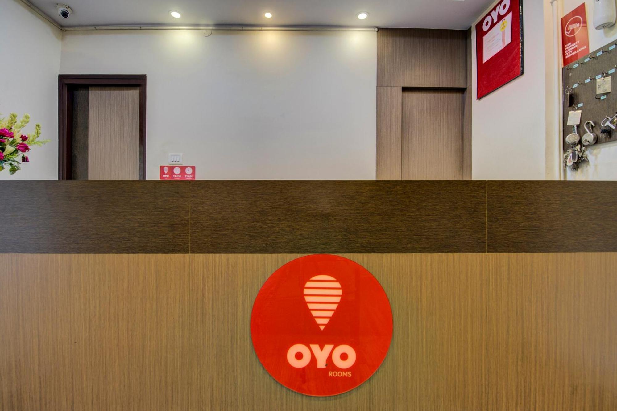 Oyo Flagship 1805 Hotel Star Delight Panchuria Bagian luar foto